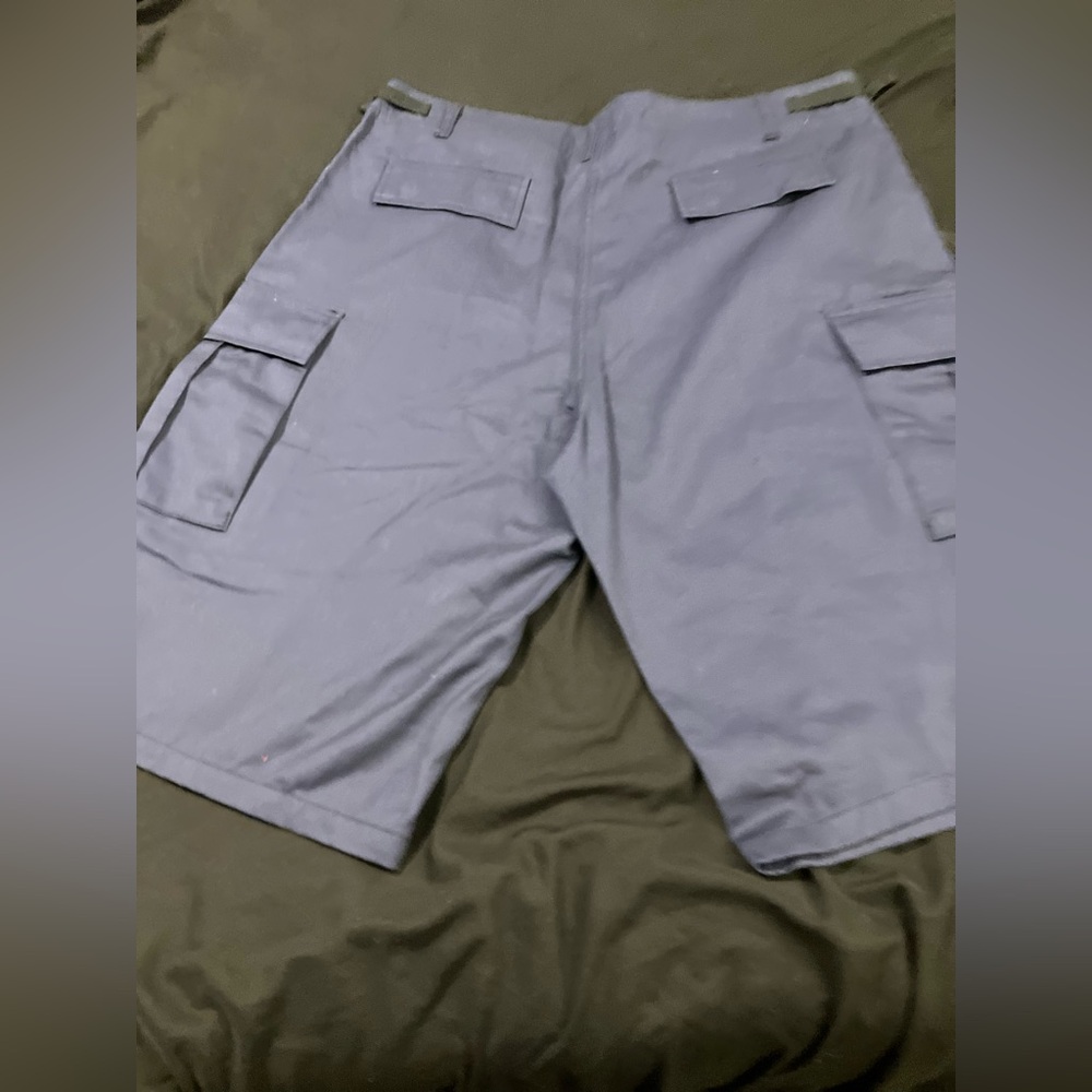 Men's Gray Cargo Shorts